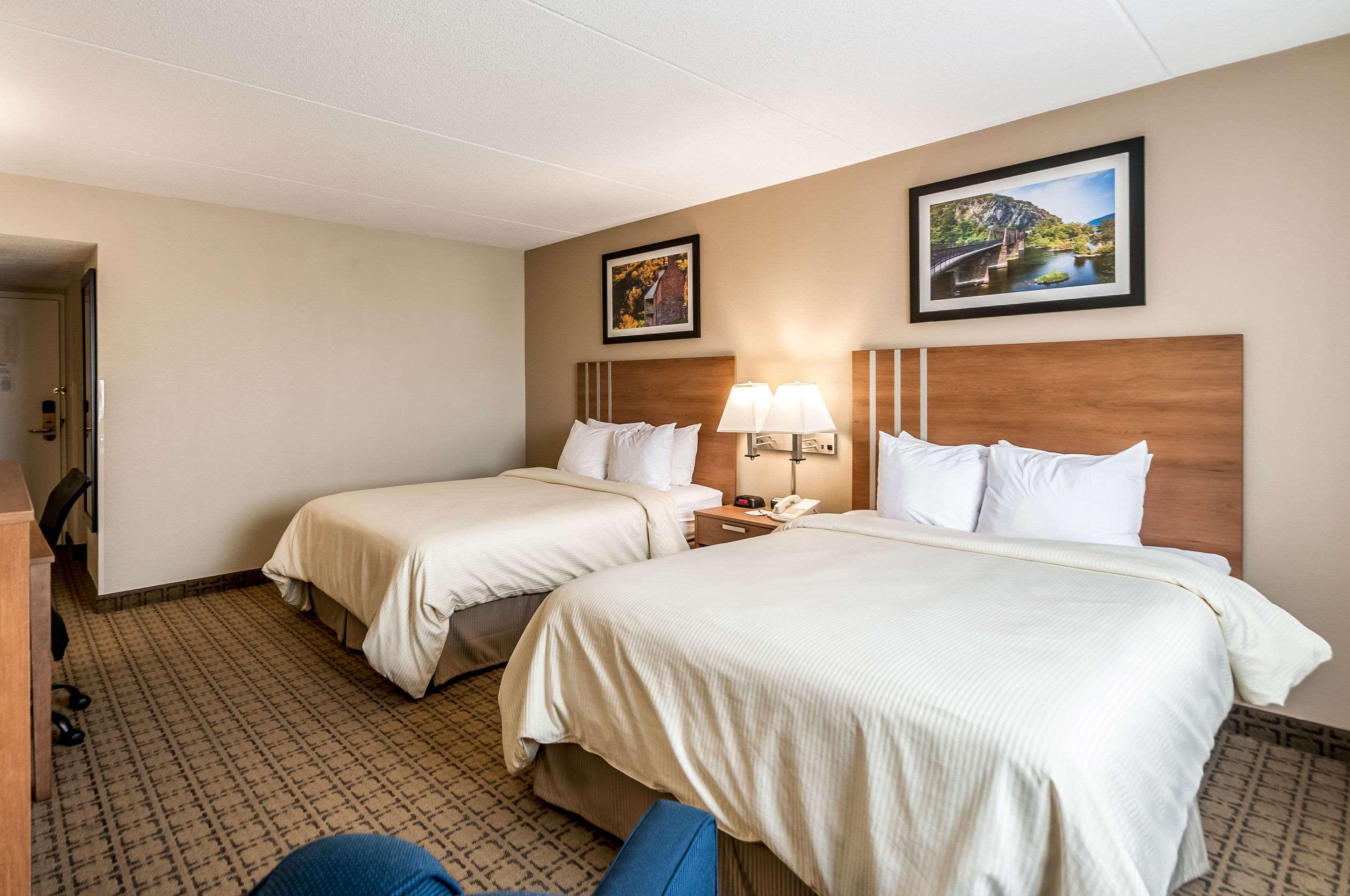 Clarion Inn Harpers Ferry-Charles Town Esterno foto
