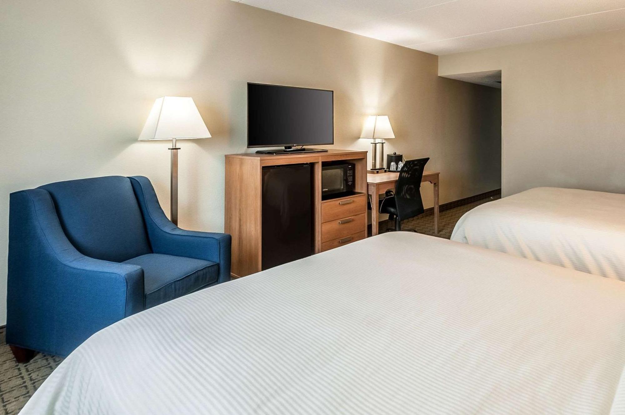 Clarion Inn Harpers Ferry-Charles Town Esterno foto