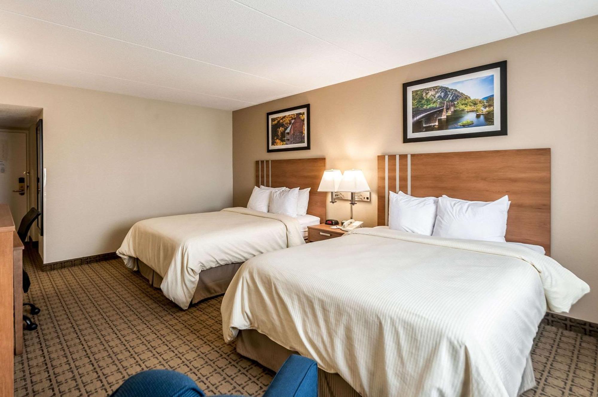 Clarion Inn Harpers Ferry-Charles Town Esterno foto