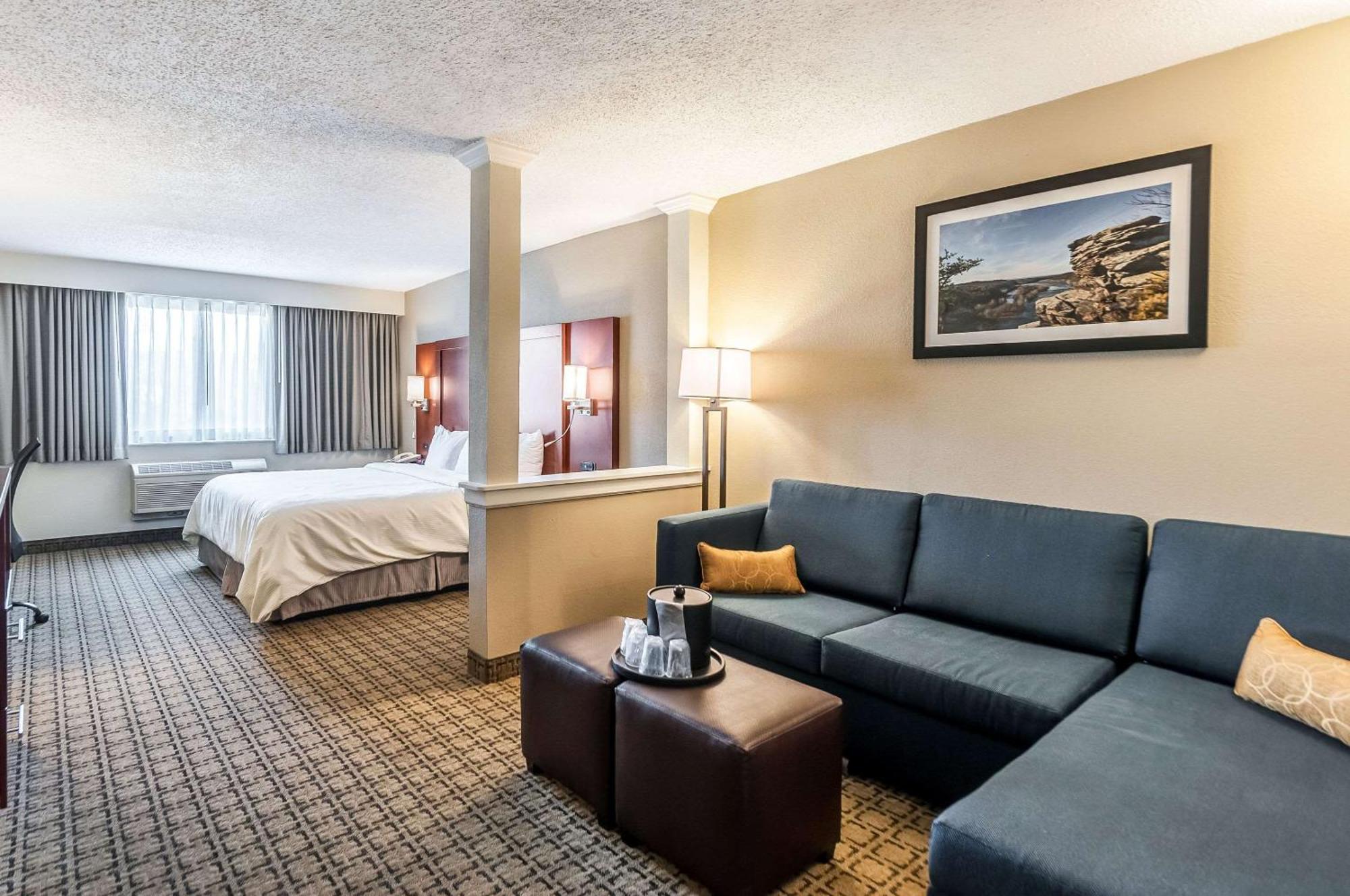 Clarion Inn Harpers Ferry-Charles Town Esterno foto